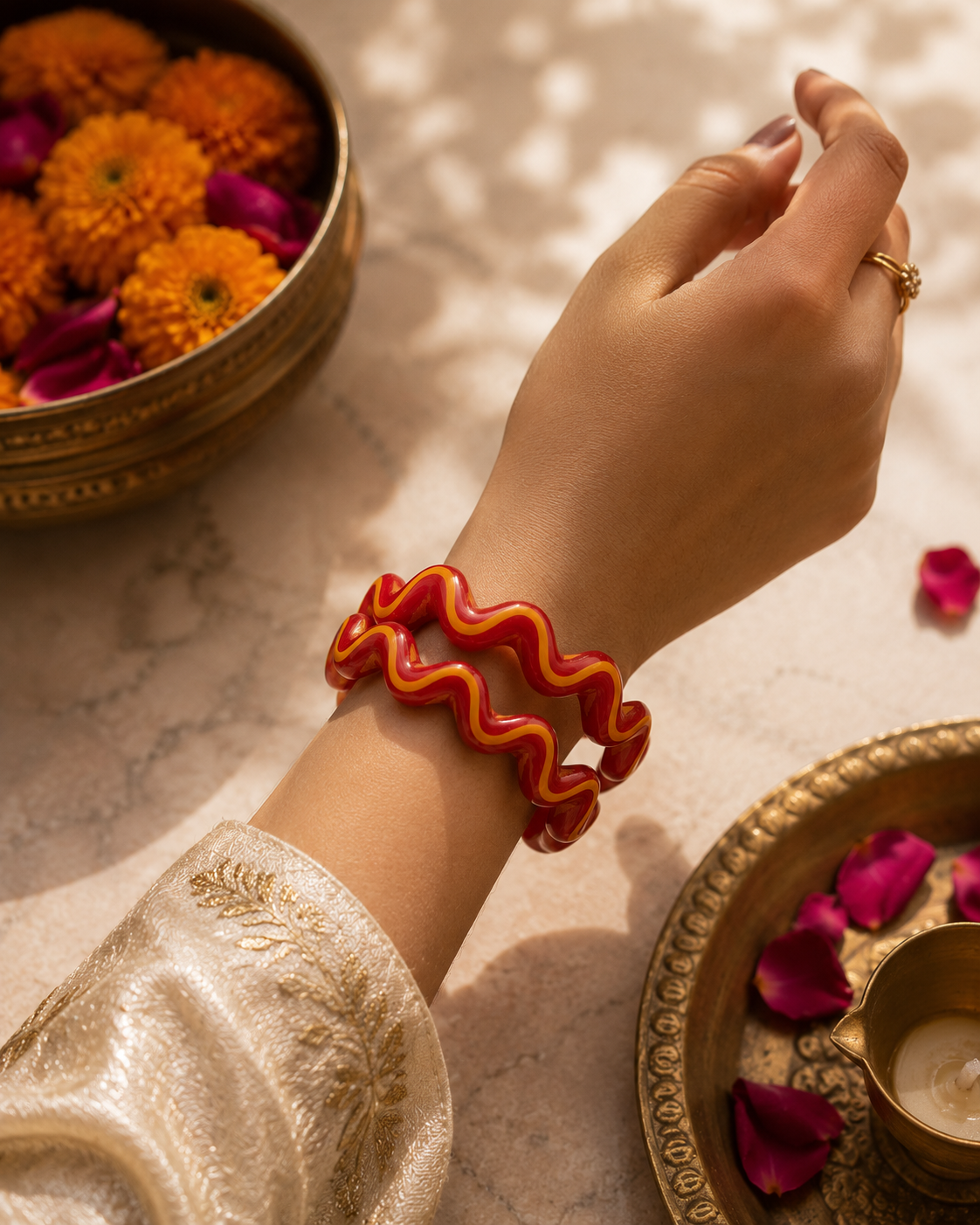 Sindoor Wave Statement Lac Bangles (Pair)