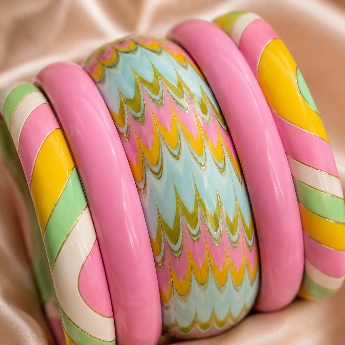 Candy Bloom Statement Lac Bangle Stack (Set of 5)
