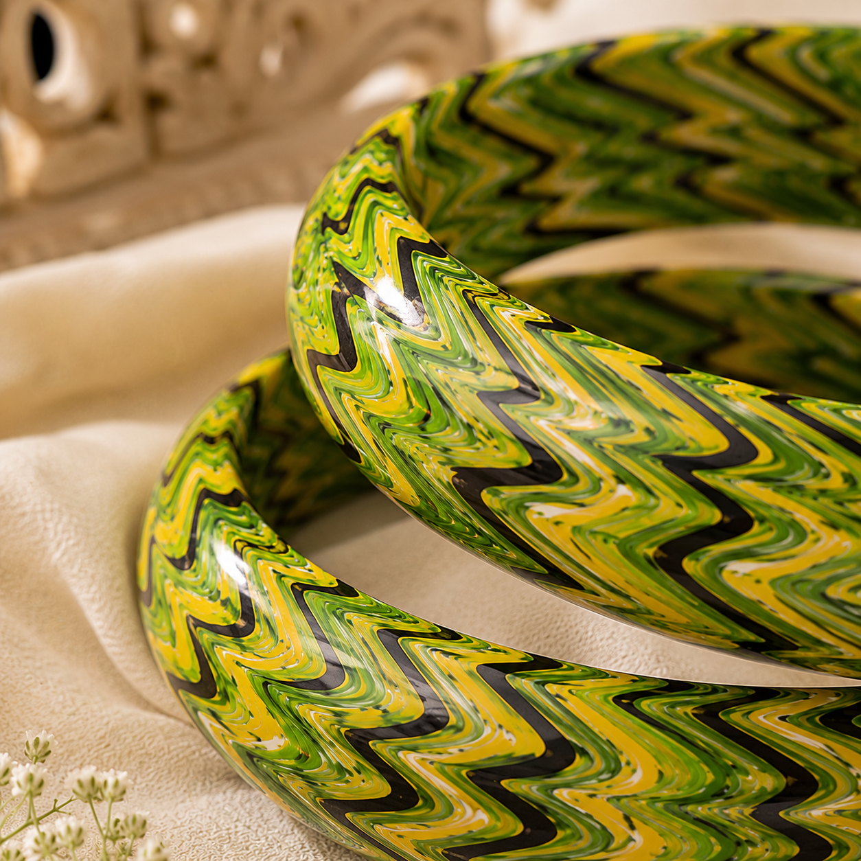 Emerald Mirage Statement Lac Bangles (Pair)