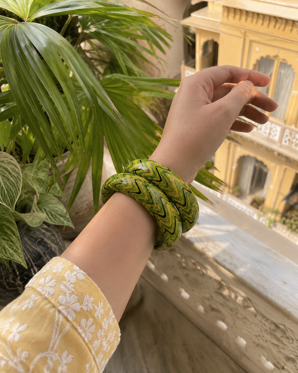 Emerald Mirage Statement Lac Bangles (Pair)